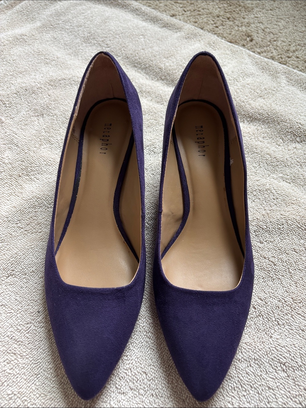 Metaphor Purple Pointed Suede Pumps